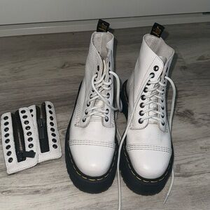 White doc marten Sinclair boot size 5